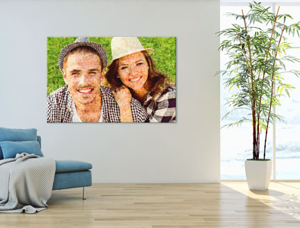 Woning met mozaiek op plexiglas met foto van paar