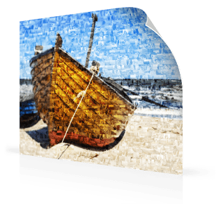Fotomozaiek als poster met boot aan het strand